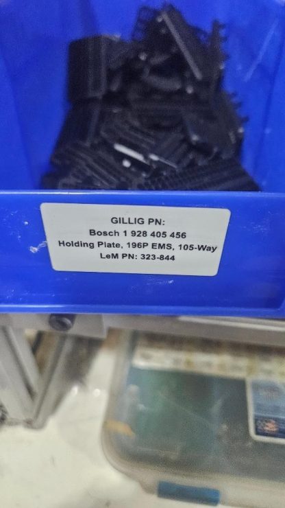 (40) New Bosch 1 928 405 456 EMS 196P Connector Holding Plate 105 Way - New - Image 3
