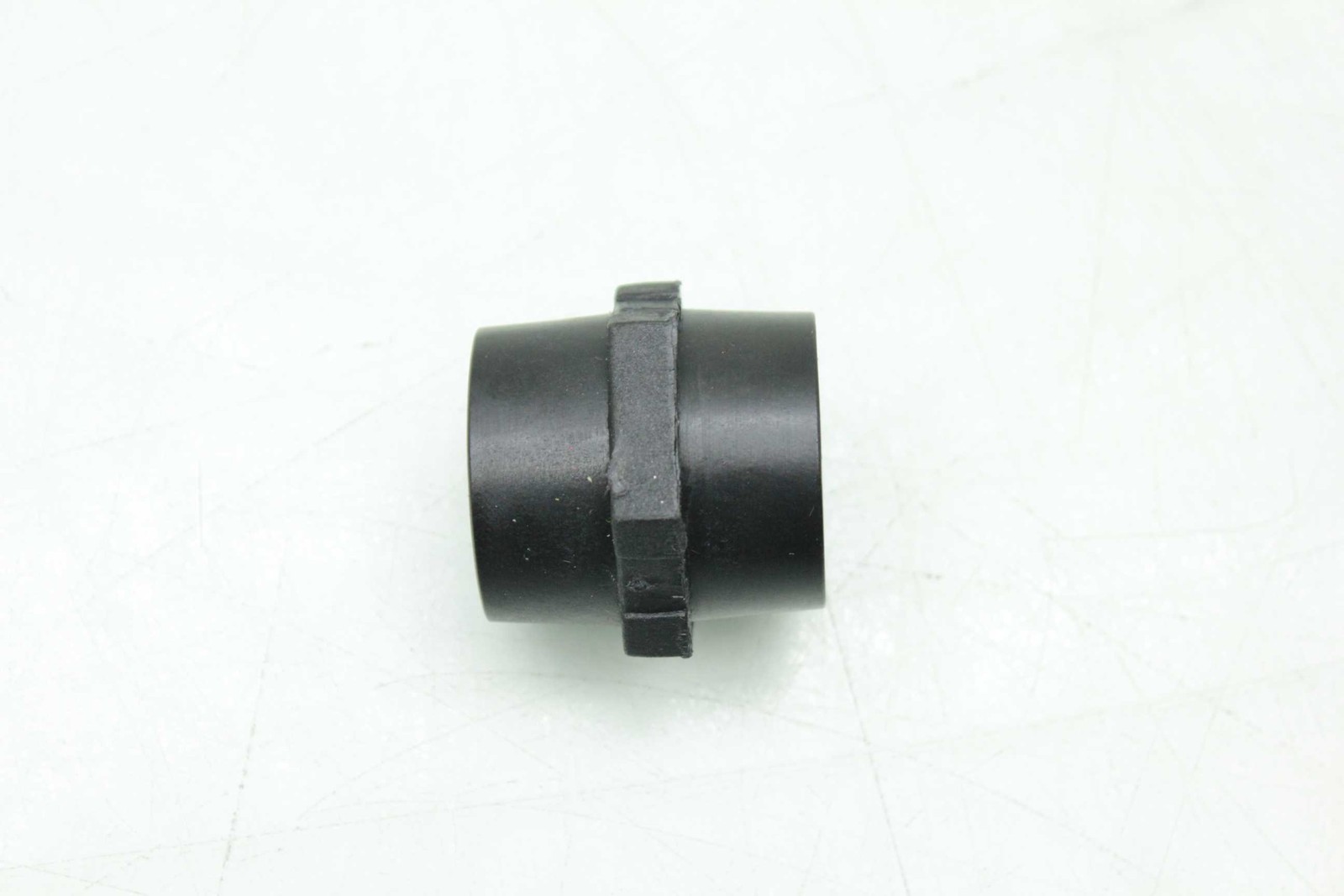 (4x) New Erico ISOTP30M6 M6 Insulators Standoffs ISO-TP Insulation 1500VAC/DC - New other (see details) - Image 5