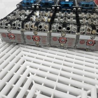 Allen-Bradley 700DC-PK1000Z24 24V DC Master Control Relay 7 NC / 4 NO - Used