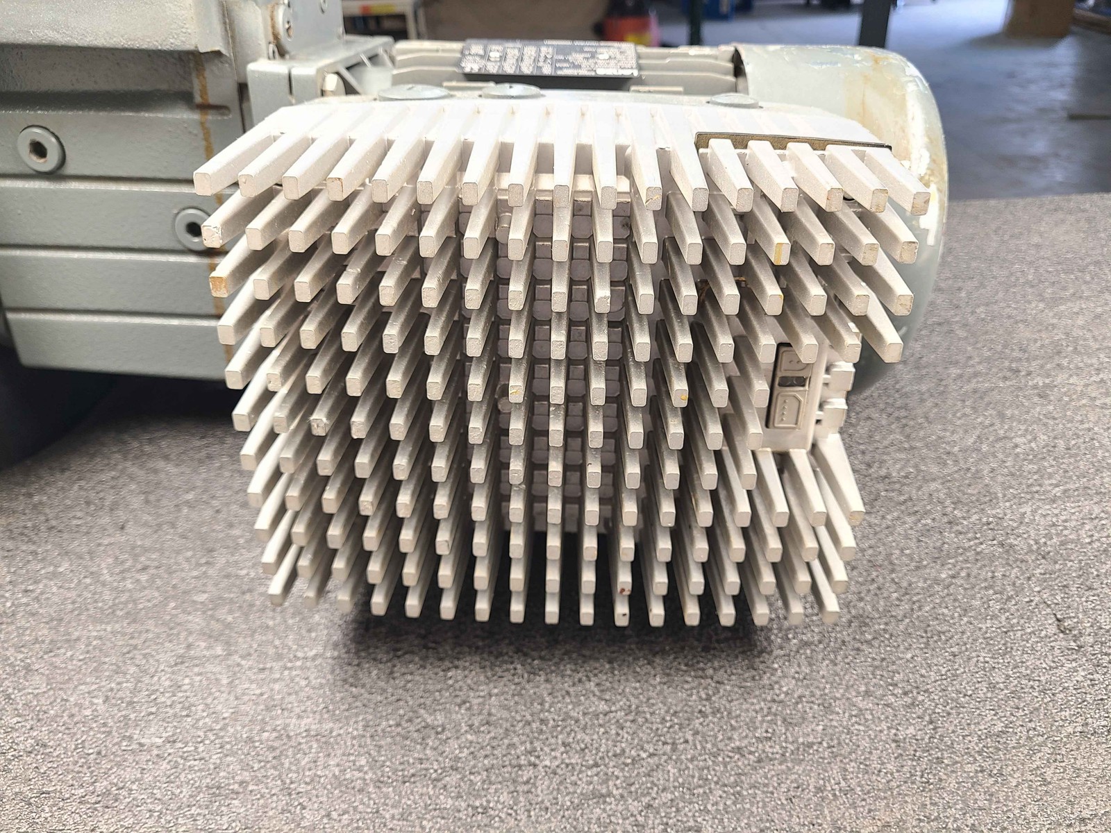Beinlich BP 10001695 Magnetic Coupling Pump with Lenze MDEMAXX 100-12 Motor ZPD - Used - Image 12