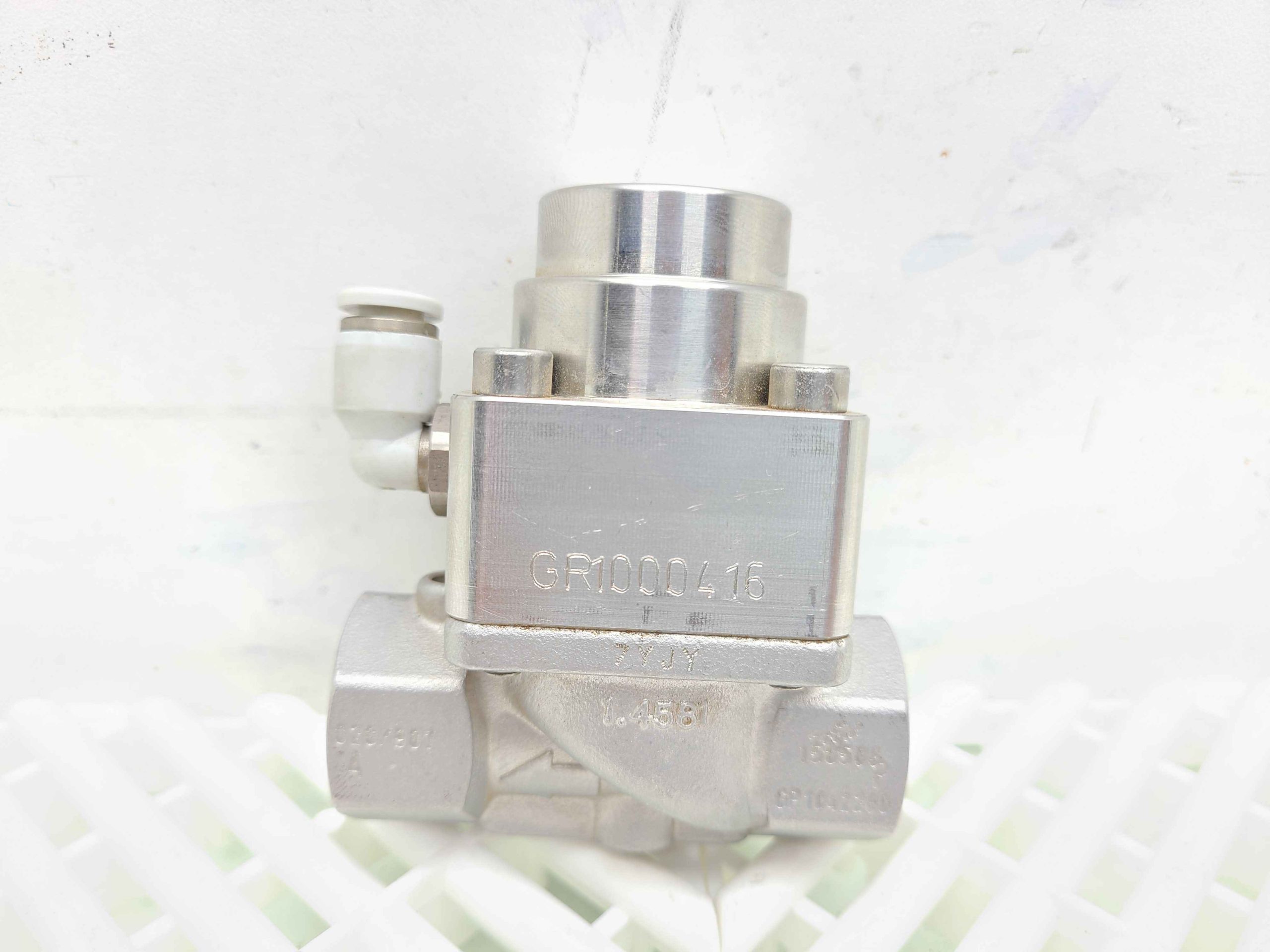 Buschjost BO0801195 G3/8 Series Solenoid Valve, A632208067303XX - Used - Image 13