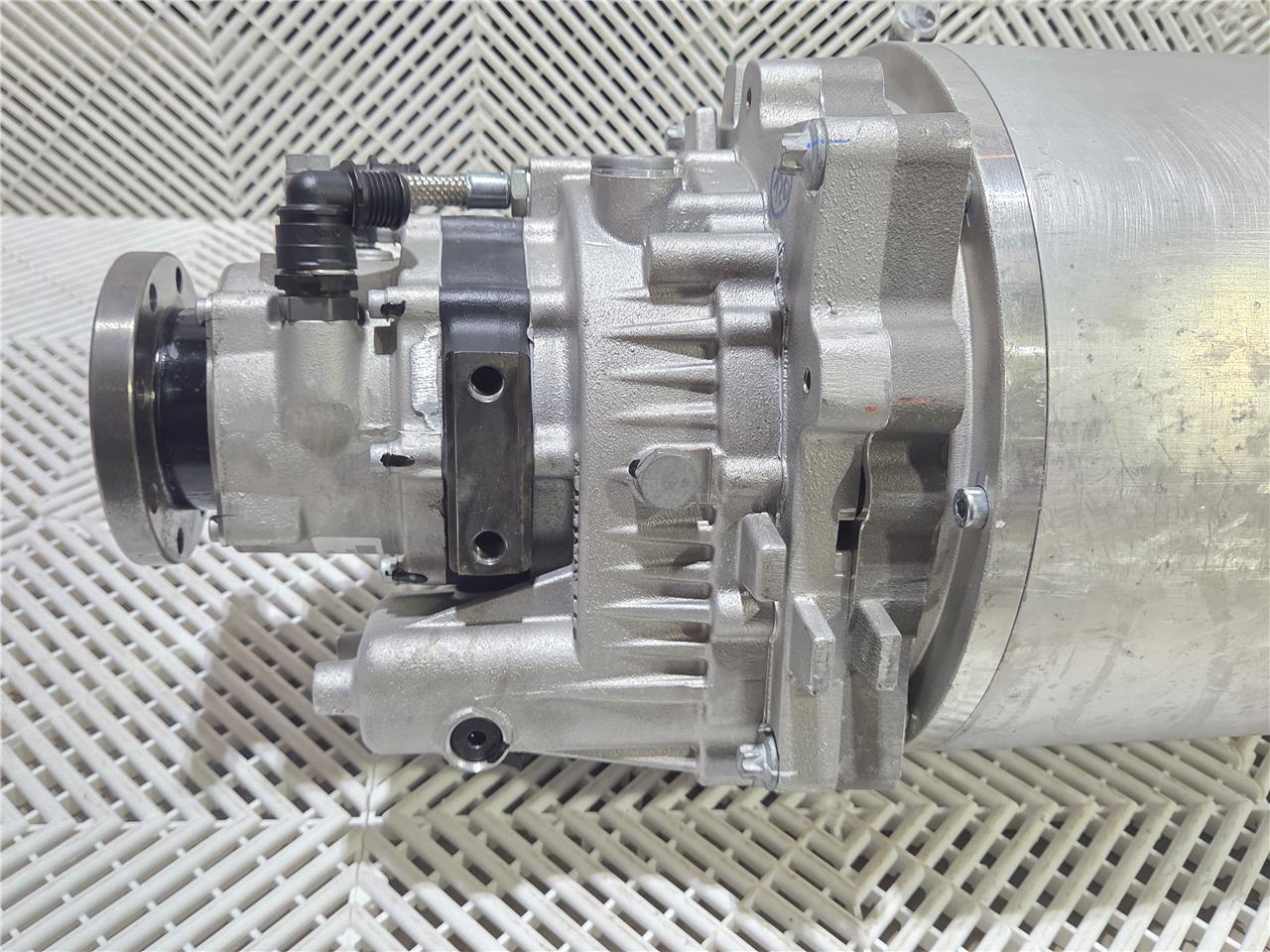 Danfoss EM-PMI UQM EM-PMI250-T160-245V EV Motor 20080-034 / 160 kW / 350 Nm / - Used - Image 27