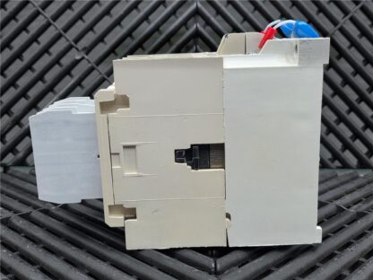 Eaton Cutler-Hammer CE15HN3 Motor Starter 600V, 44A, 40HP w/ C320KGT15 Aux - Used - Image 7