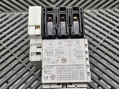 Eaton Moeller ZM-32-PKZ2 Contact Module w/ Auxiliary Contact NHI 11-PKZ2 - Used - Image 3