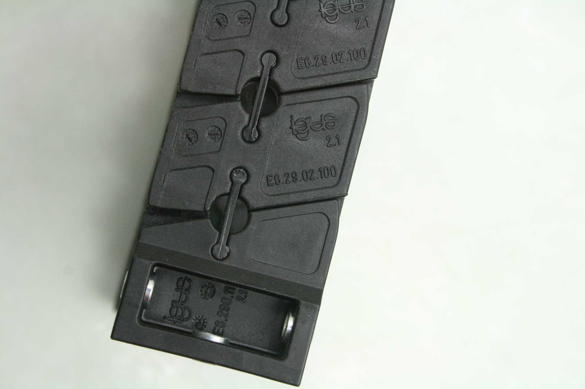 Igus E6-29-01-100 / E6-29-02-100 Wireway Robotic Cable Carrier Cable Chains 39" - Used - Image 22
