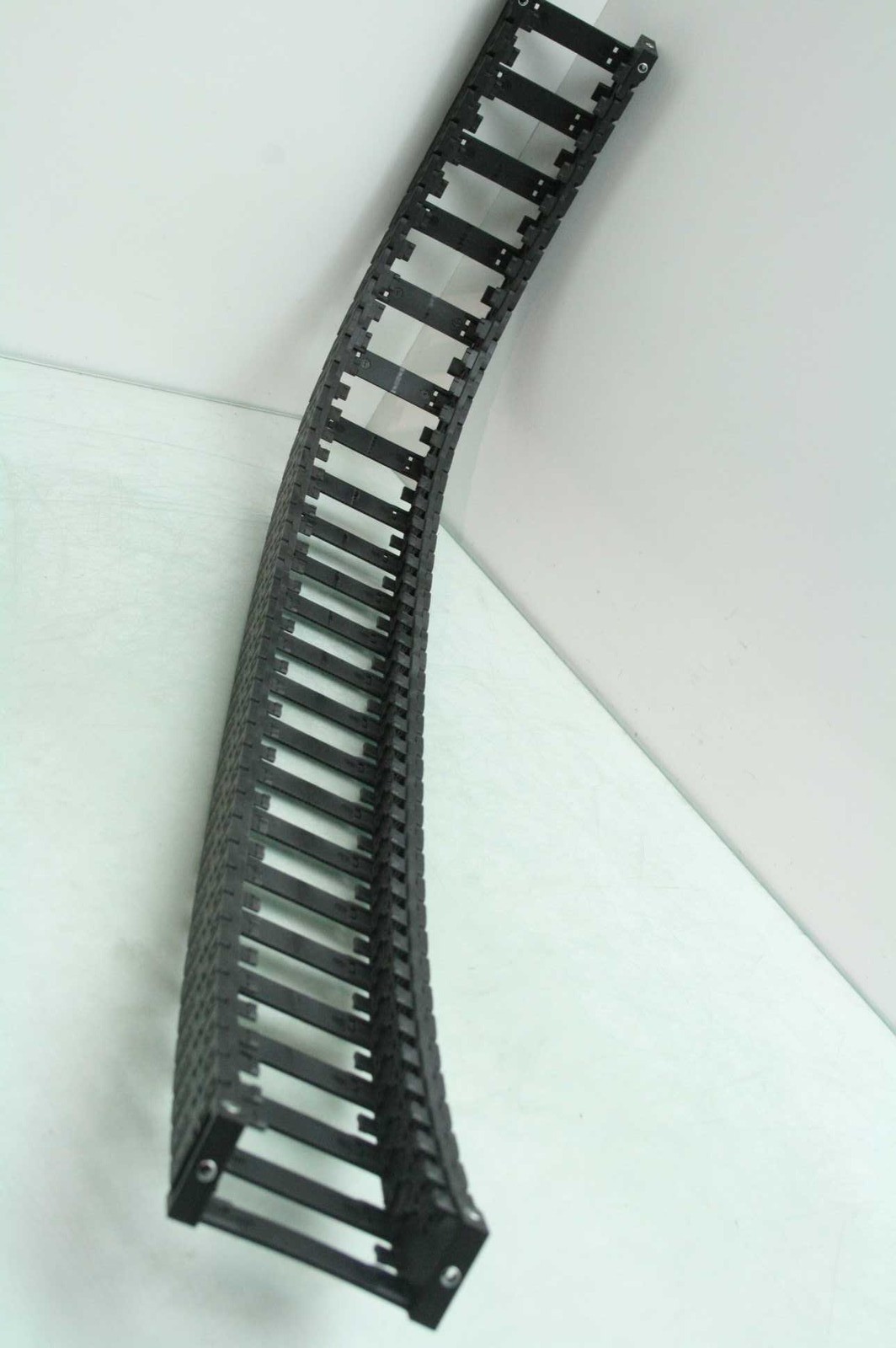 Igus E6-29-01-100 / E6-29-02-100 Wireway Robotic Cable Carrier Cable Chains 39" - Used - Image 7