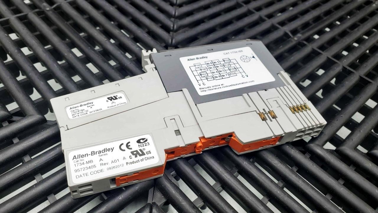 New Allen-Bradley 1734-IB8 Ser D Digital Input Module Point I/O FW 3.031 - New other (see details) - Image 5