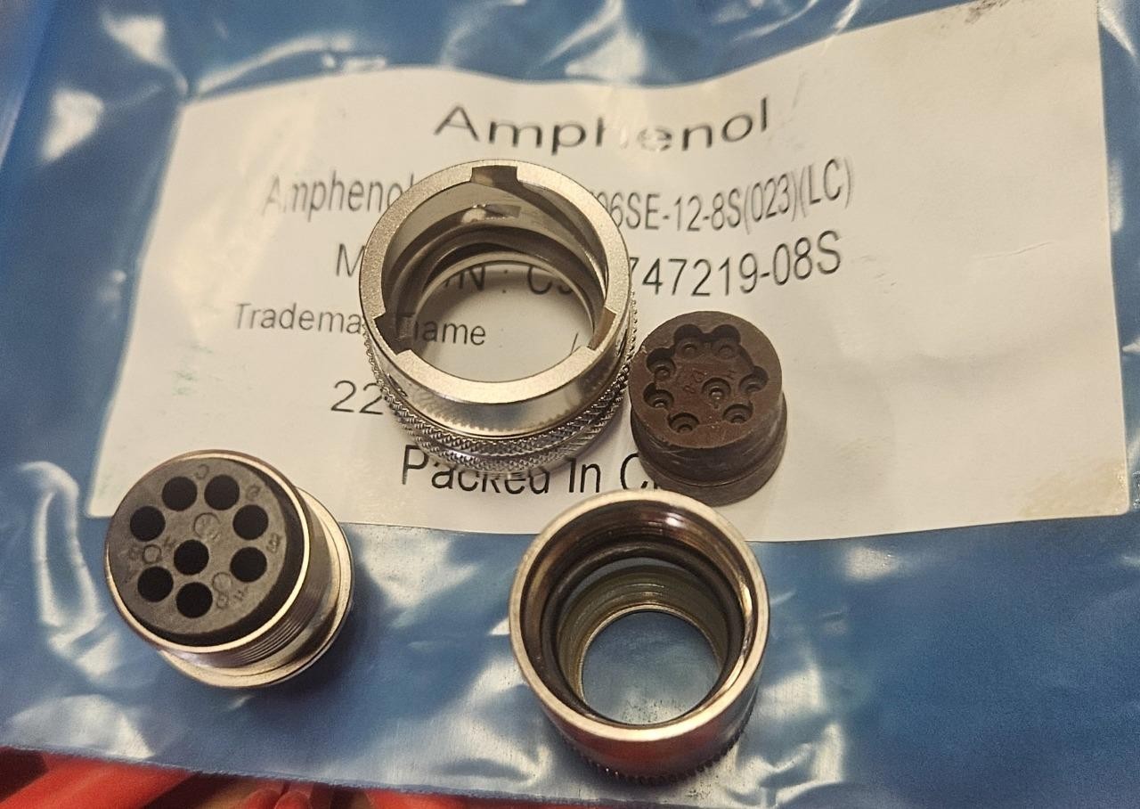New Amphenol LPT06SE-12-8S Connector Plug C91-747219-08S - New - Image 3