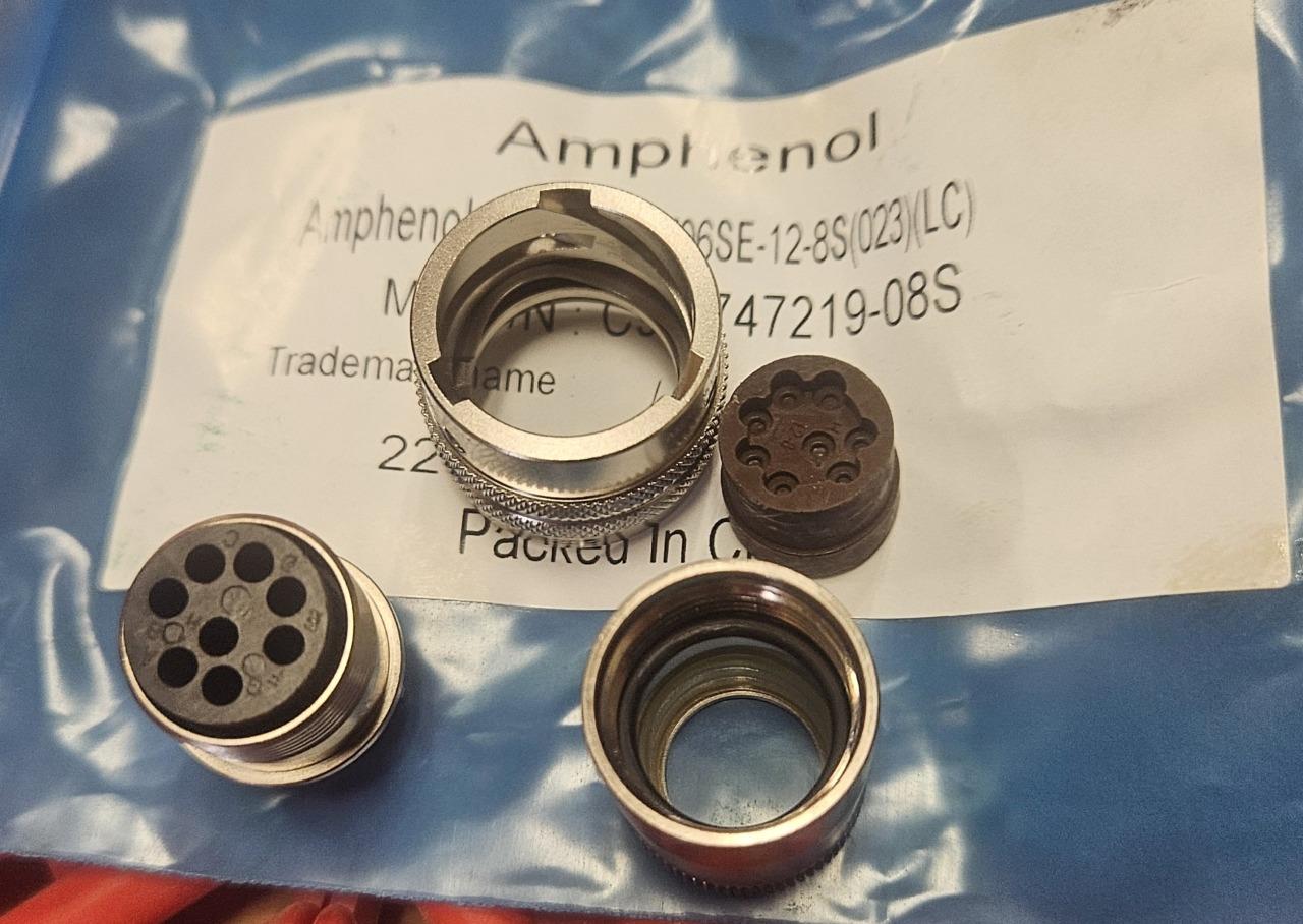 New Amphenol LPT06SE-12-8S Connector Plug C91-747219-08S - New - Image 8