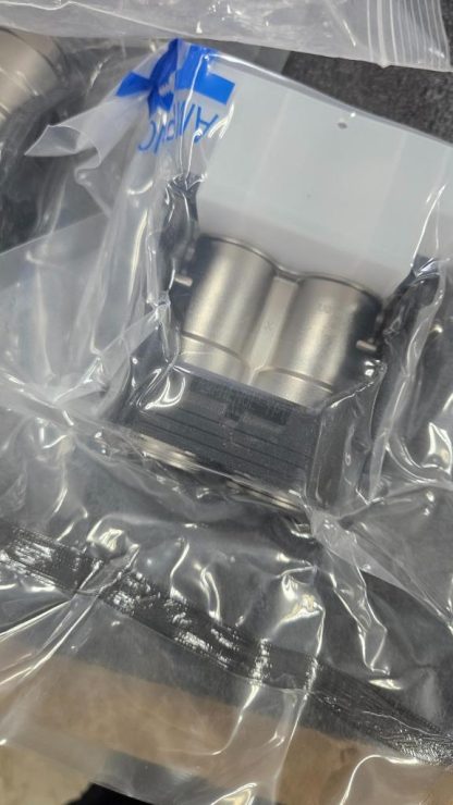 New Amphenol PL182X-301-70-5 PowerLok 2 Pole Connector - New - Image 10