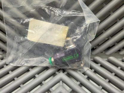 New Numatics 1FPRN8 Flow Control Pneumatic Regulator 1/4" Tube x 1/8" NPT Male - New - Image 4