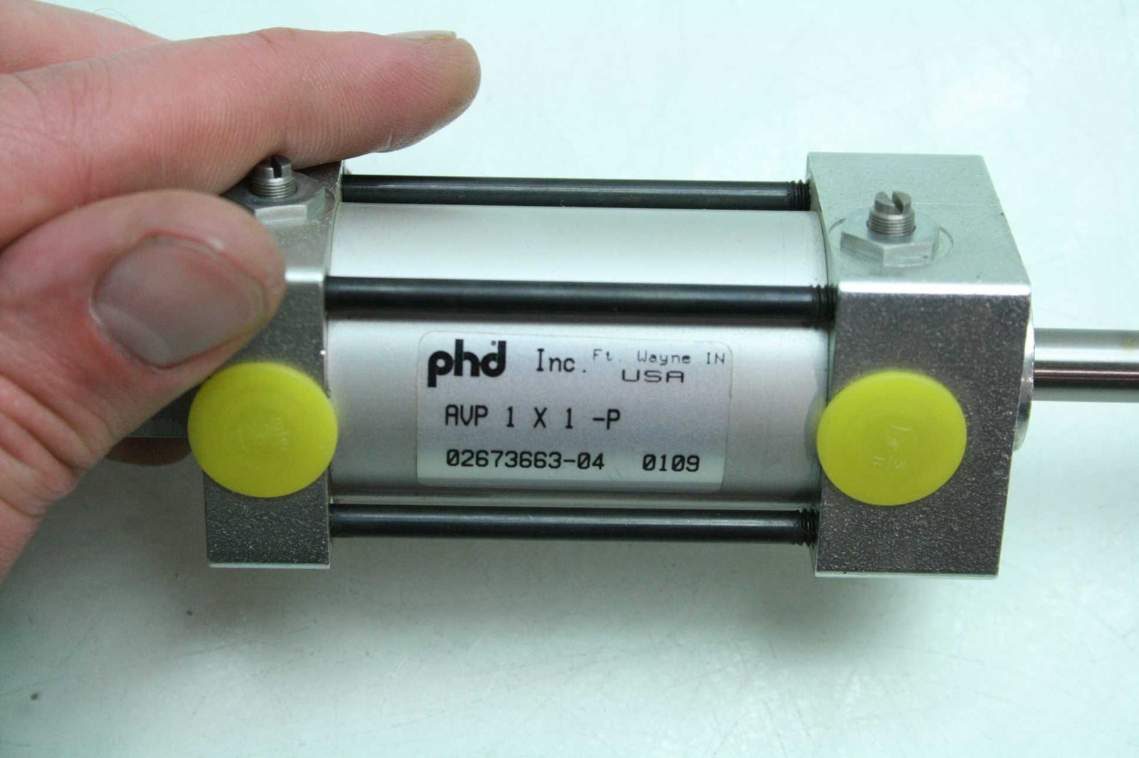 PHD AVP1x1 Double Acting Pneumatic Cylinder 1" Bore x 1" Stroke - New other (see details) - Image 4
