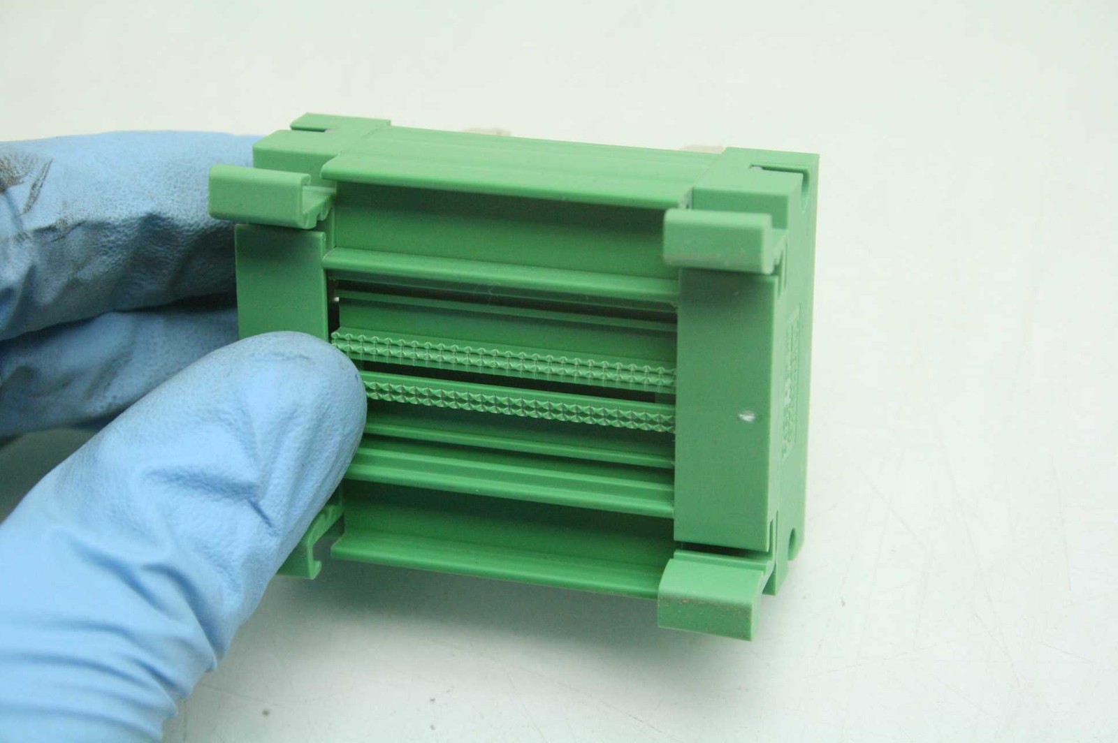 Phoenix Contact UM45-FLK14 Breakout Interface Module 8 Channel IDC 14 Pin Conn. - Used - Image 4