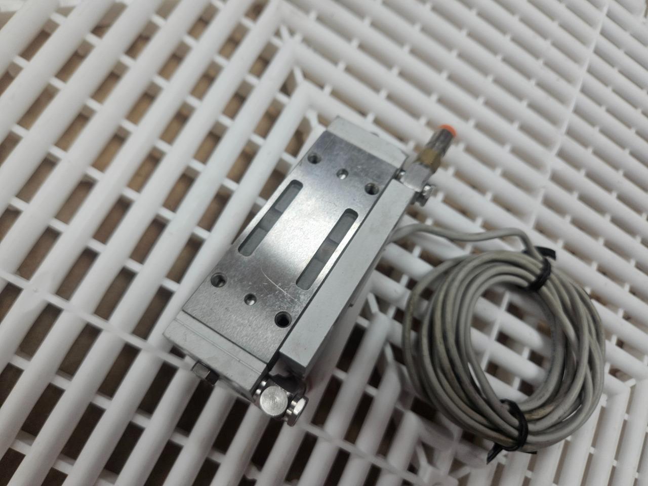 SMC MXP10-20 Guided Cylinder Slide Table D-M9B Limit Switch - Used - Image 16