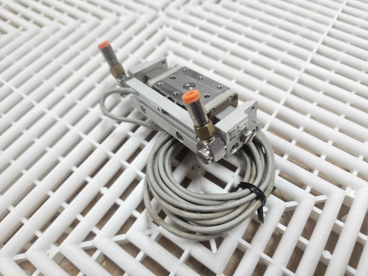 SMC MXP10-20 Guided Cylinder Slide Table D-M9B Limit Switch - Used - Image 5