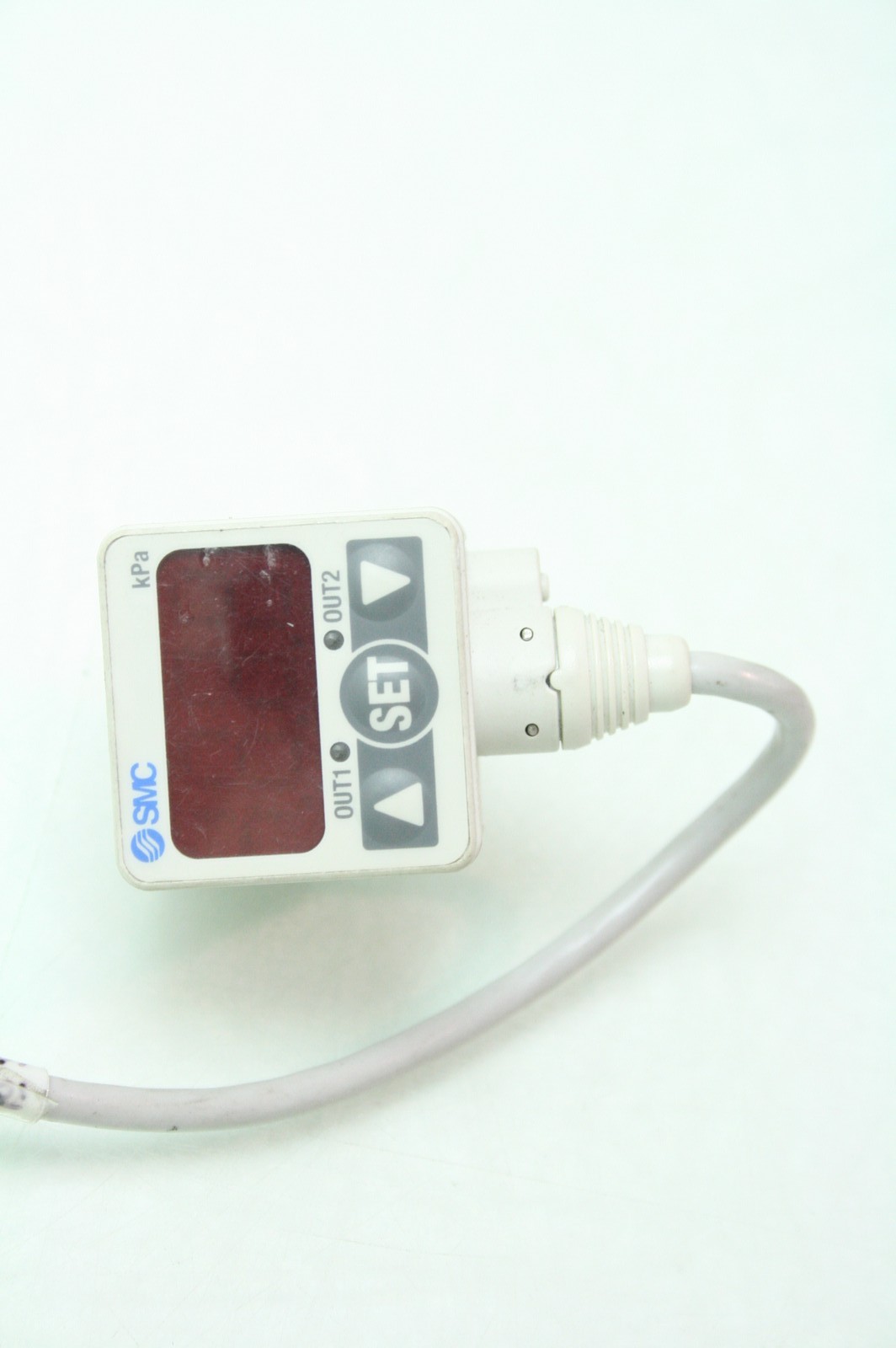 SMC ZSE40-T1-22L High Precision Digital Vacuum Pressure Switch 10 to -101.3 kPA - Used