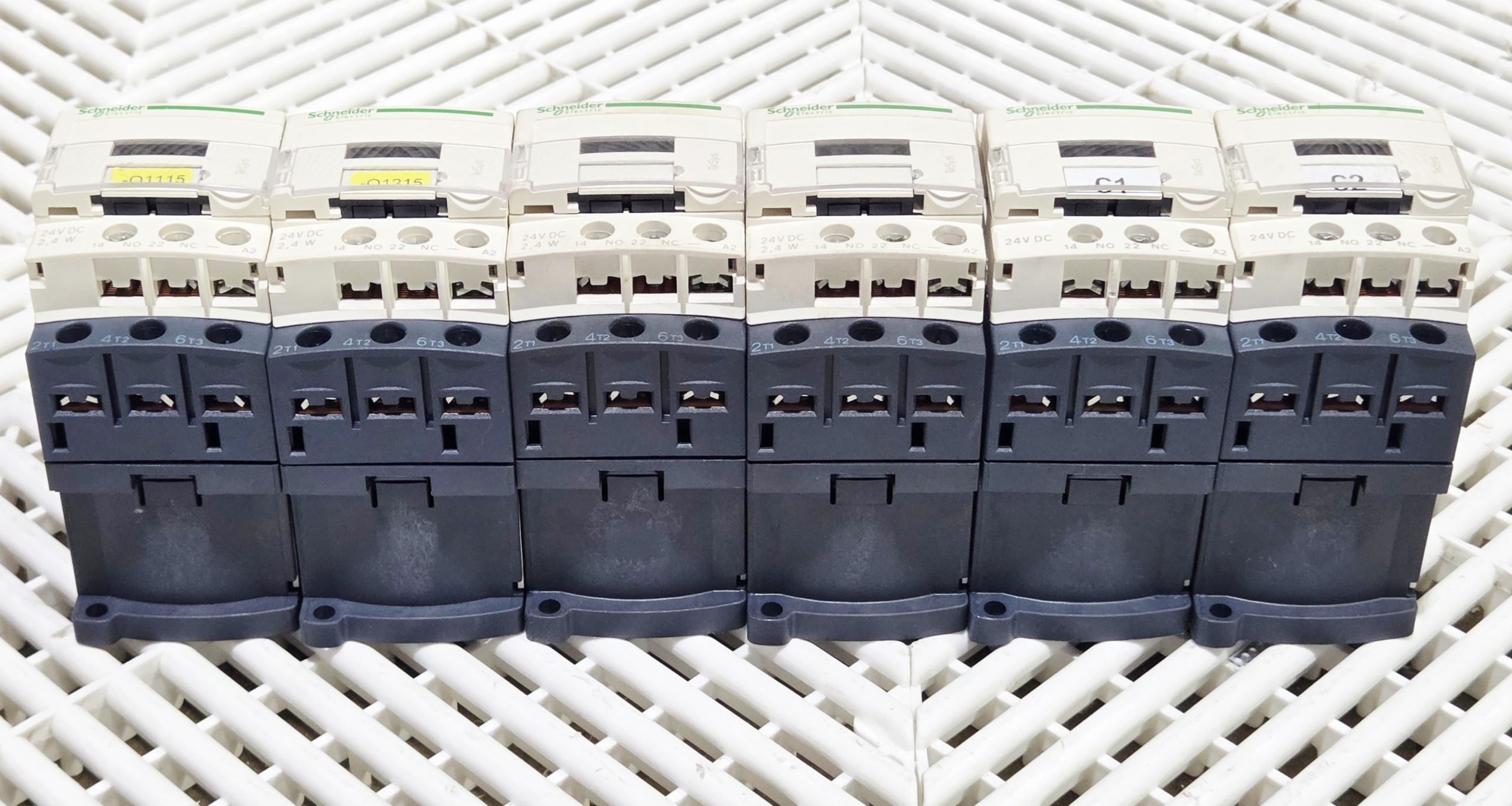 Schneider LC1D09BL/BD TeSys D 9A 24VDC Contactor w/ LAD4TBDL Lot/6 - Used - Image 14