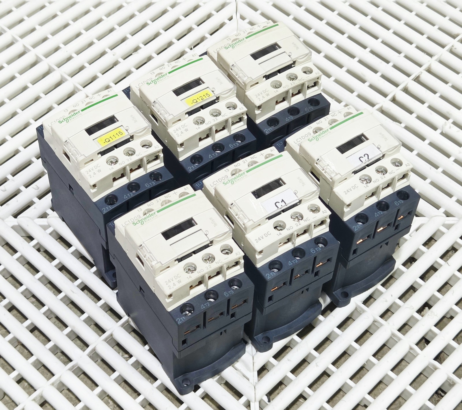 Schneider LC1D09BL/BD TeSys D 9A 24VDC Contactor w/ LAD4TBDL Lot/6 - Used