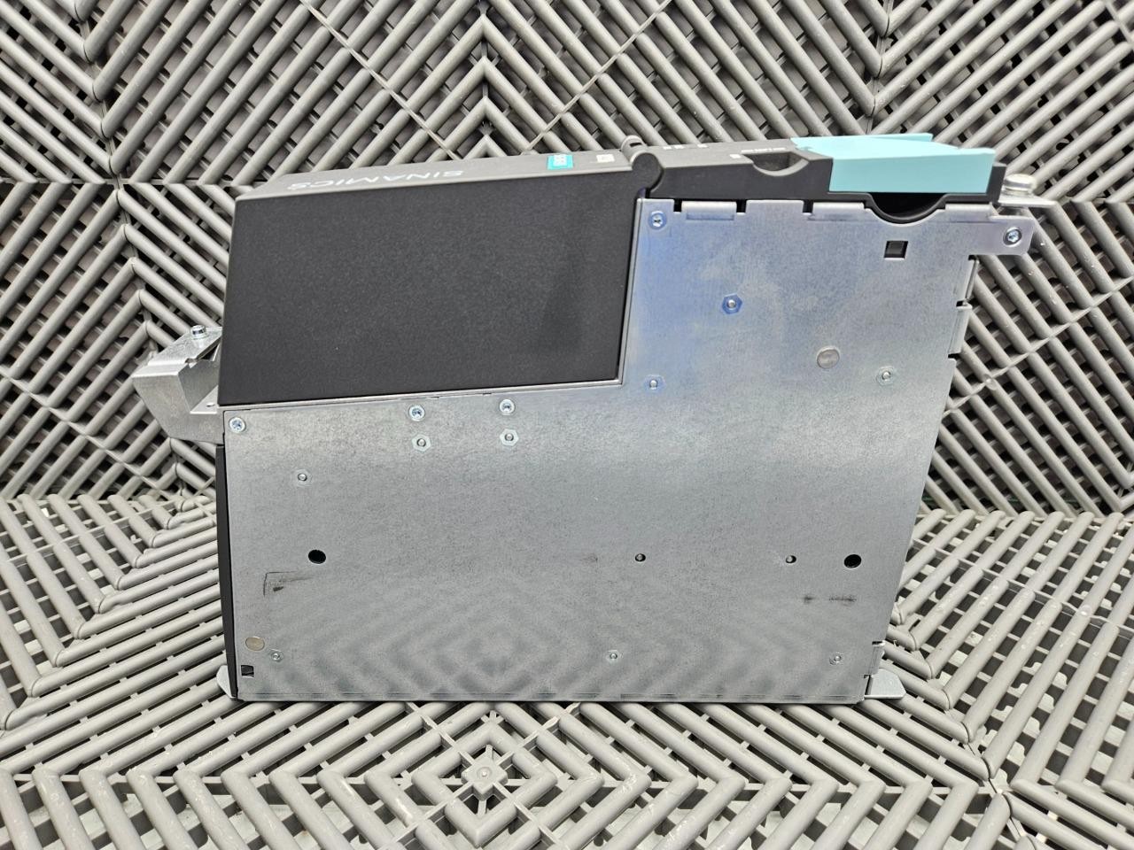 Siemens 6SL3040-1MA01-0AA0 Sinamics Control Unit CU320-2 PN Module - Used - Image 11