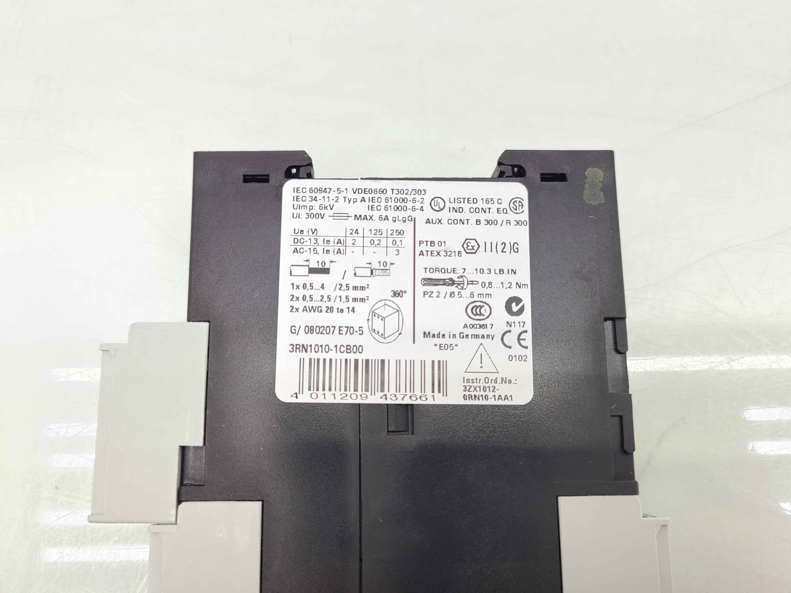 Siemens Sirius 3RN1010-1CB00 Thermistor Motor Protector - Used - Image 8