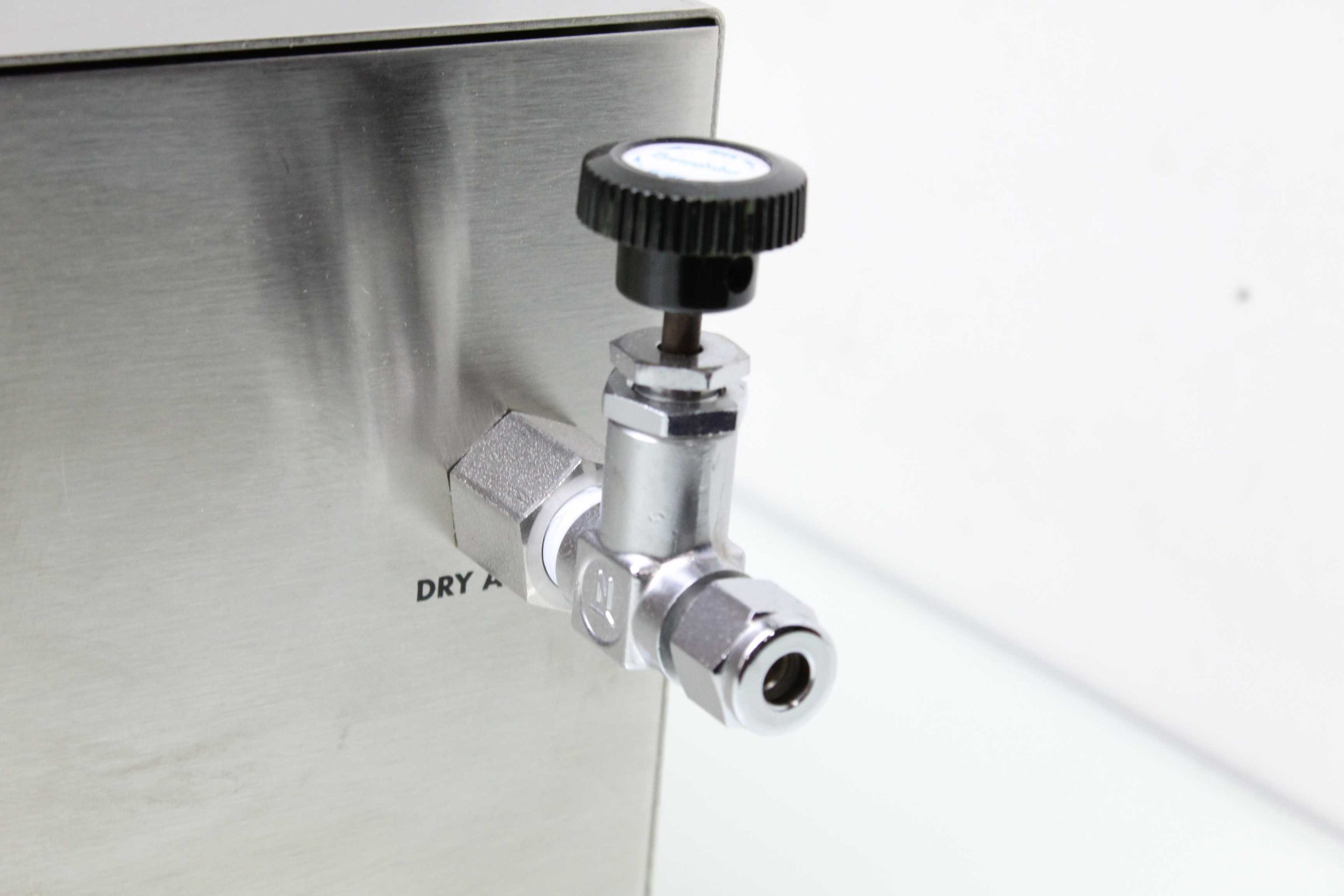 Terra Universal Dryex 10 9082-01 / Precision Gas Dryer / - Used - Image 16