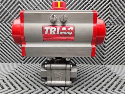 Triac 2R80SR Spring Return Stainless 1" NPT Ball Valve 3-Way 88TX1002R3SAX - Used - Image 3