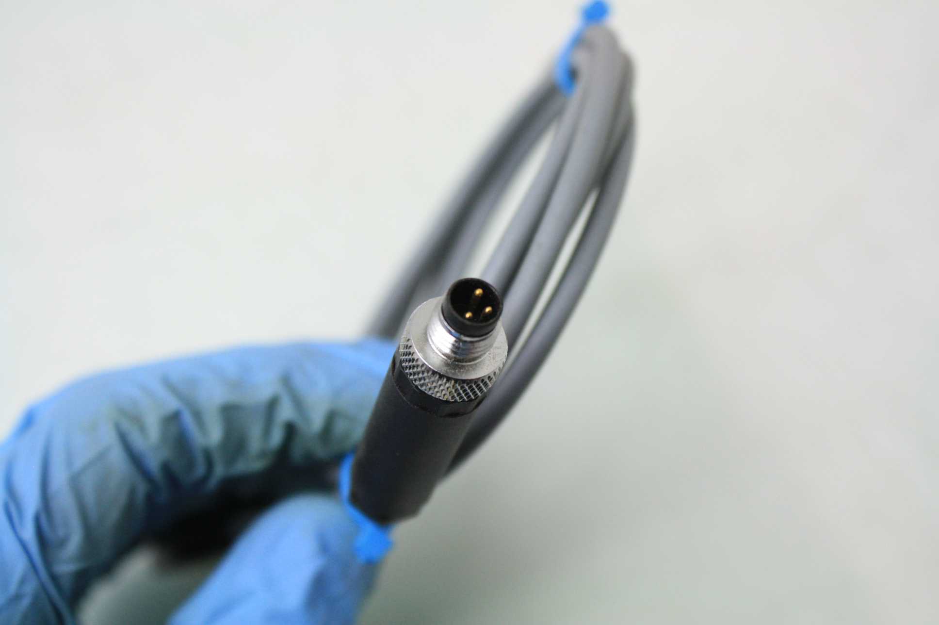 Turck BI5U-Q08-AP6X2 Inductive Proximity Sensor 3-Wire / 5mm Sensing Range - Used - Image 14