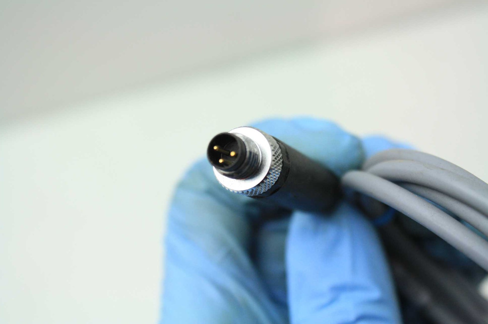 Turck BI5U-Q08-AP6X2 Inductive Proximity Sensor 3-Wire / 5mm Sensing Range - Used - Image 7