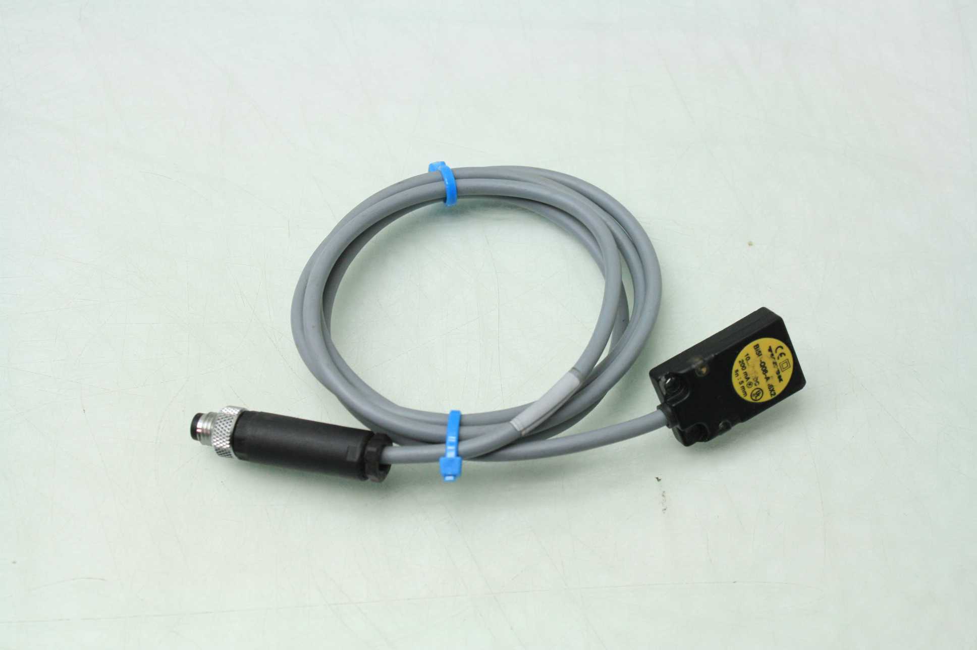 Turck BI5U-Q08-AP6X2 Inductive Proximity Sensor 3-Wire / 5mm Sensing Range - Used - Image 10