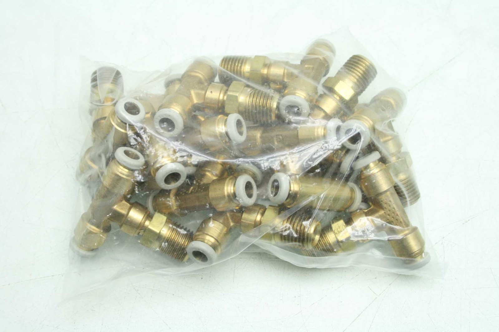 14 New Parker W172PL-4-4 Push-to-Connect Brass Tee Pipe Fittings / Prestolock - New - Image 3