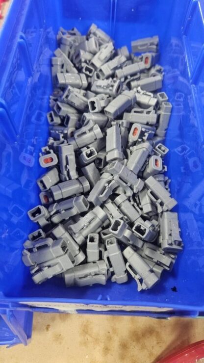 170 New Amphenol ATM06-2S-EC01 Connector 2 Position Endcap - New - Image 3