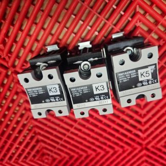 3 Carlo Gavazzi RM1A23D25 Solid State Relay 3-32V DC Input w/ Heat Sinks - Used
