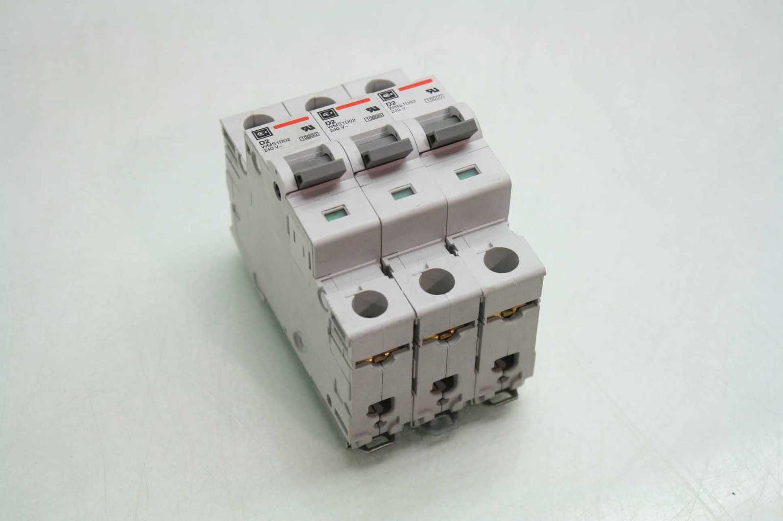 3 Cutler Hammer WMS1D02 Single Pole Circuit Breakers 240V / 2 Amps - Used