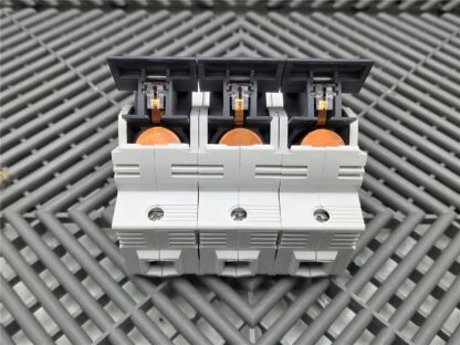 Allen-Bradley 1492-FB3J30-L Fuse Holder with Ferraz Shawmut AJT15 Fuses - New other (see details) - Image 7