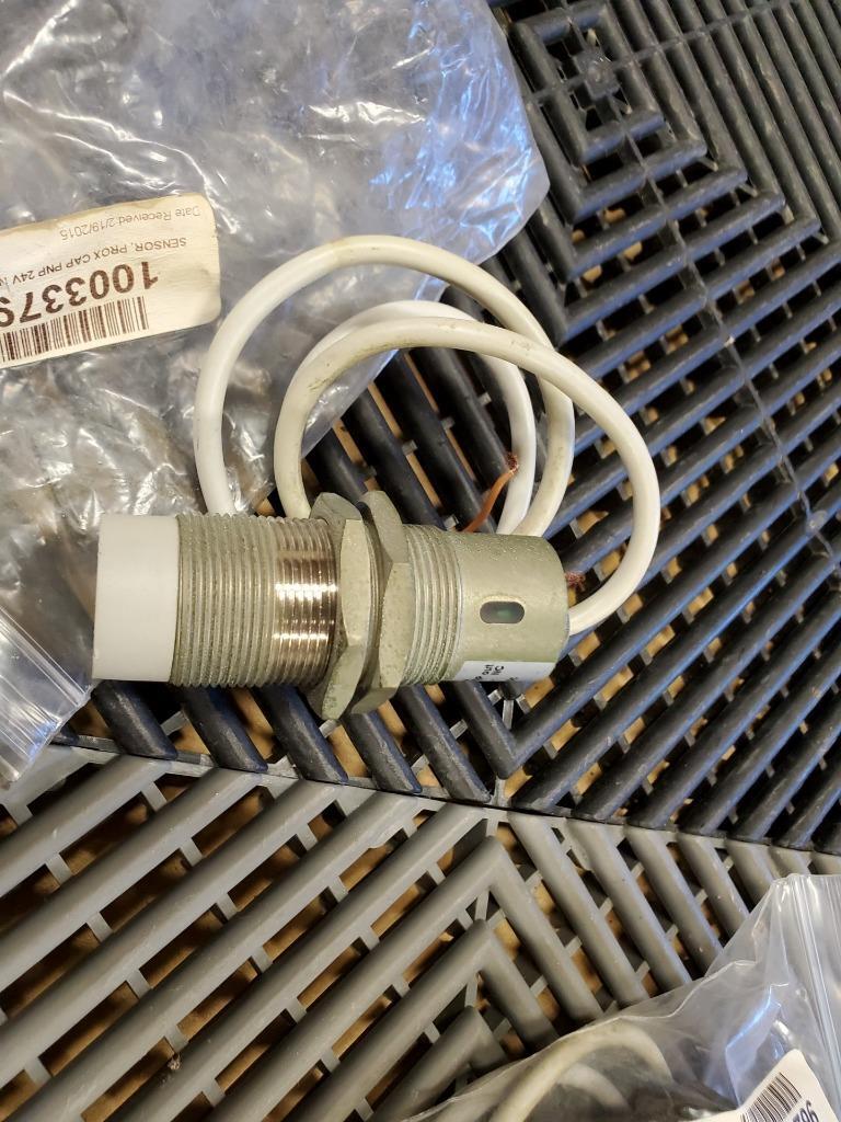 Automation Direct CT1-CP-2A Capacitive Proximity Sensor M30 Barrel - Used