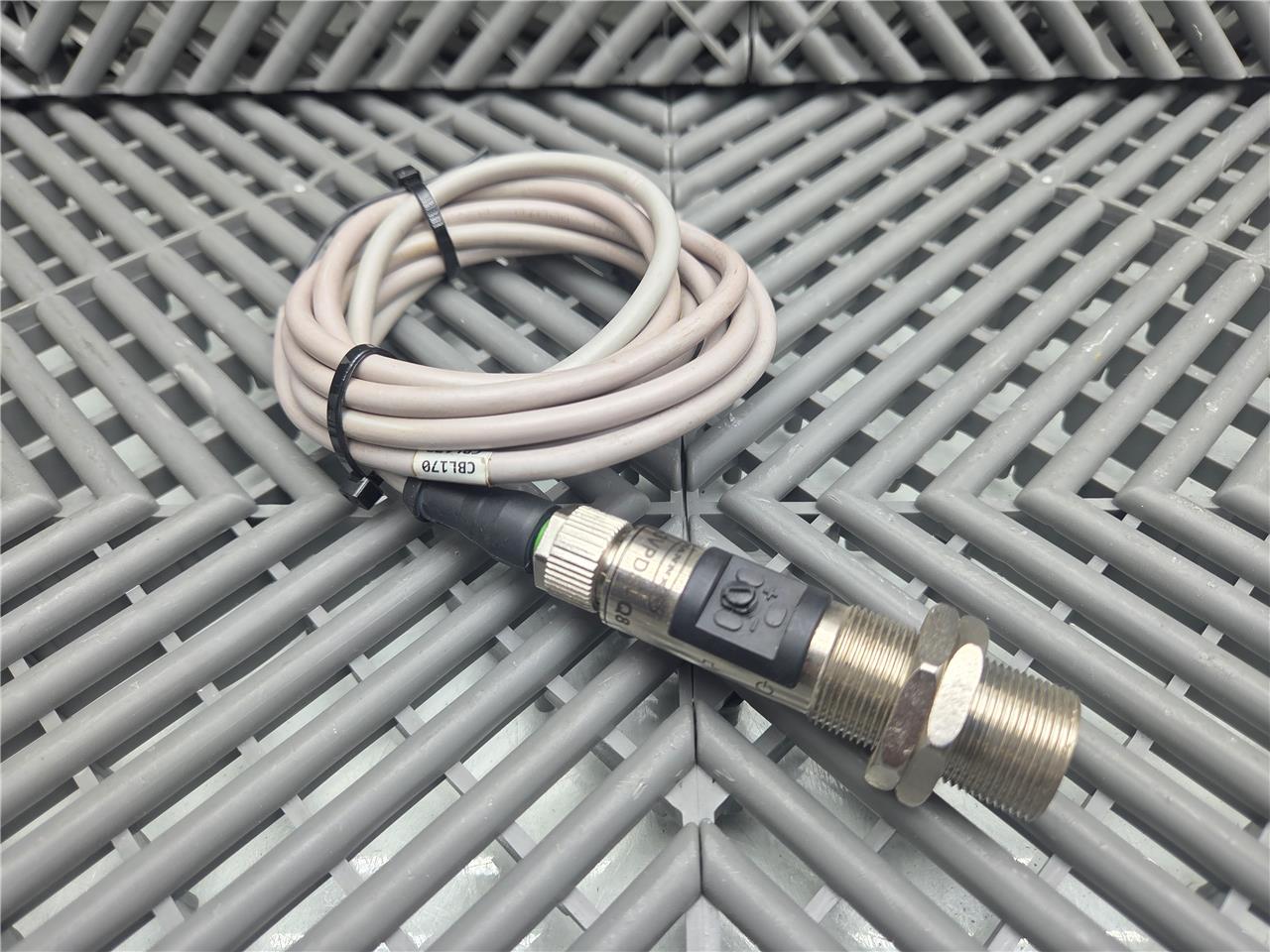 Banner M18-3VPDS-Q8 Photoelectric Sensor, Diffuse Reflective, 300mm, PNP, M18-3 - New other (see details) - Image 17