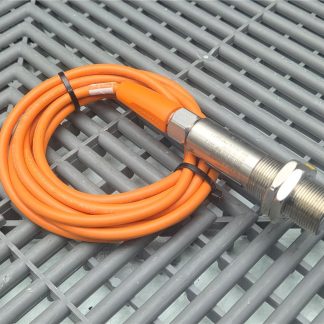 Banner M18-3VPDS-Q8 Photoelectric Sensor, Diffuse Reflective, 300mm, PNP, M18-3 - New other (see details)