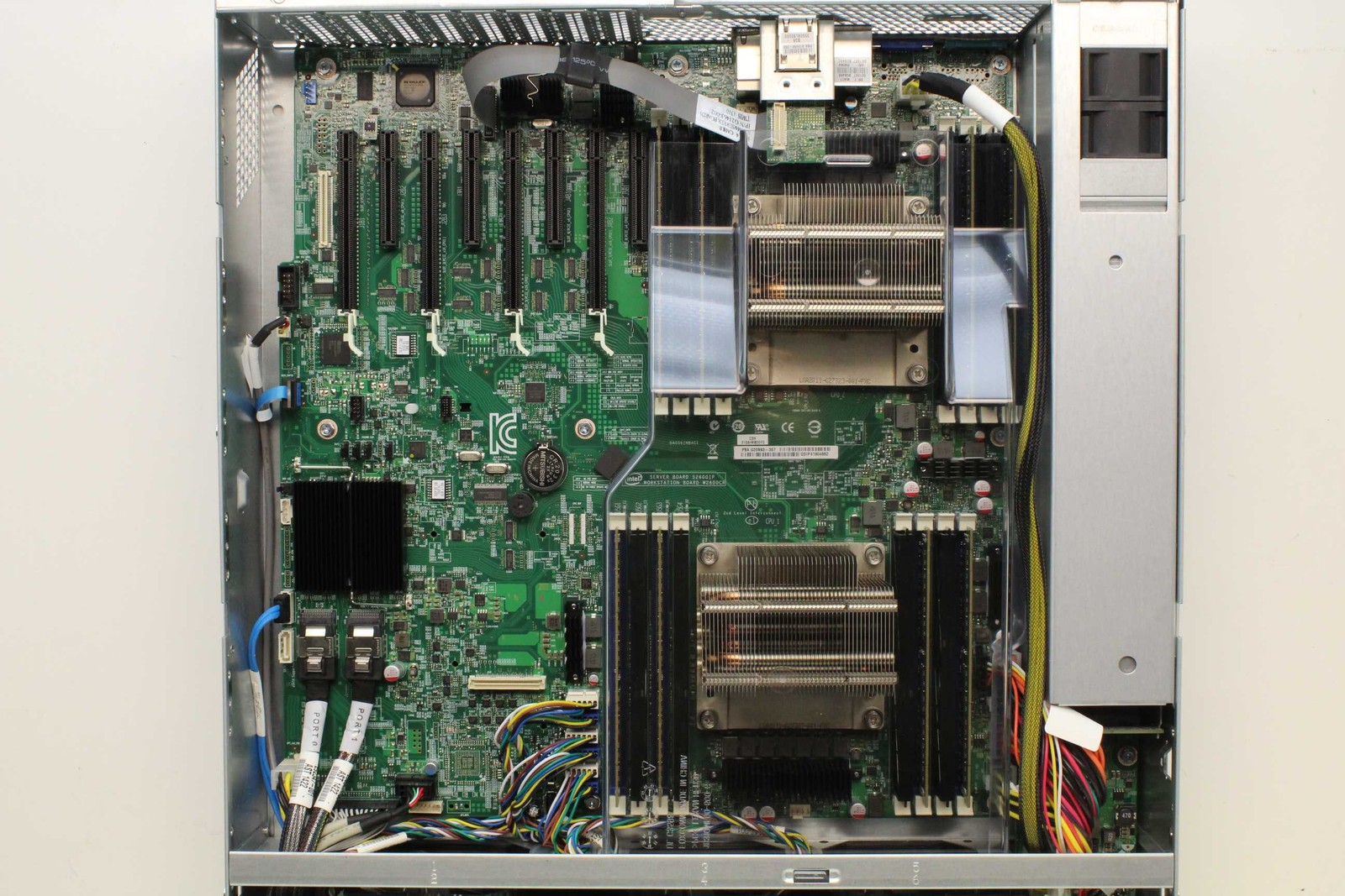 Colfax CX72002 2U Rackmount Server 64 Gb, Dual Xeon E5-2650 2.6 GHz - Used - Image 4