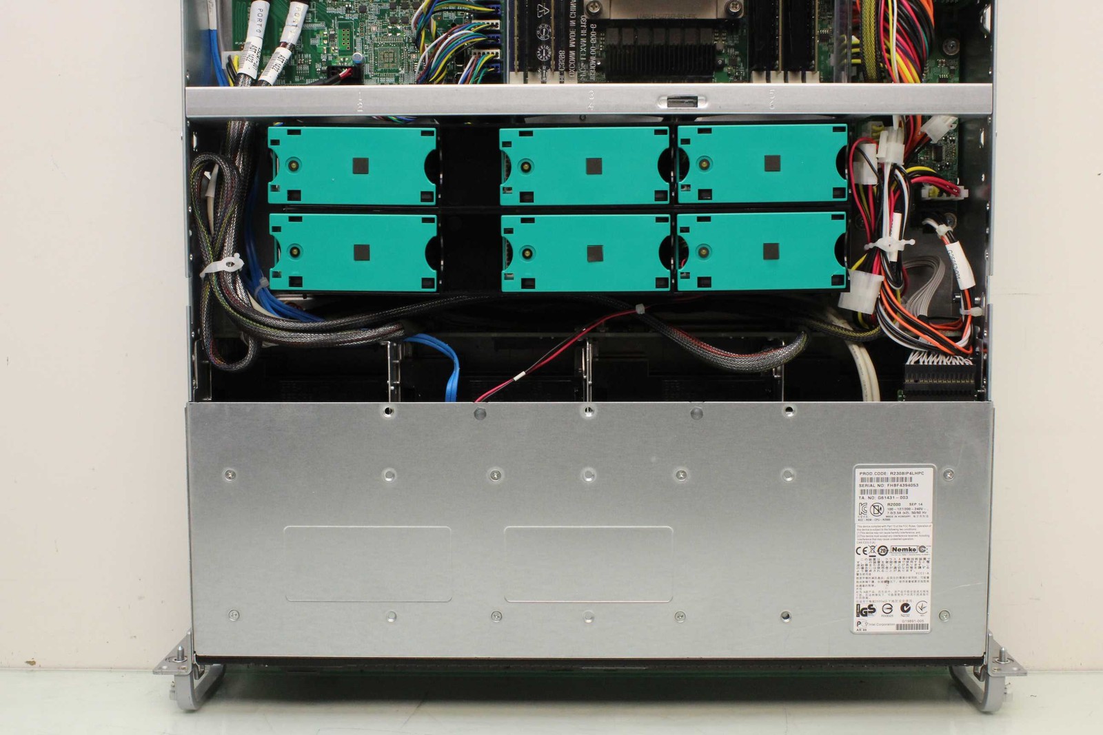 Colfax CX72002 2U Rackmount Server 64 Gb, Dual Xeon E5-2650 2.6 GHz - Used - Image 5