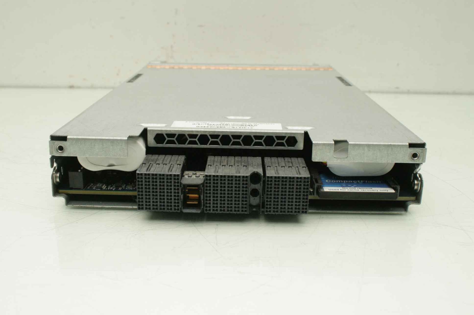 DotHil AssuredSAN 6Gb/s SAS Storage System Controller 81-00000067-02-05 - Used - Image 6
