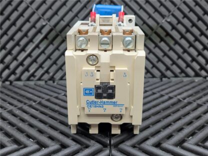 Eaton Cutler-Hammer CE15HN3 Motor Starter 600V AC, 44A, 40HP 120VAC Coil - Used - Image 6
