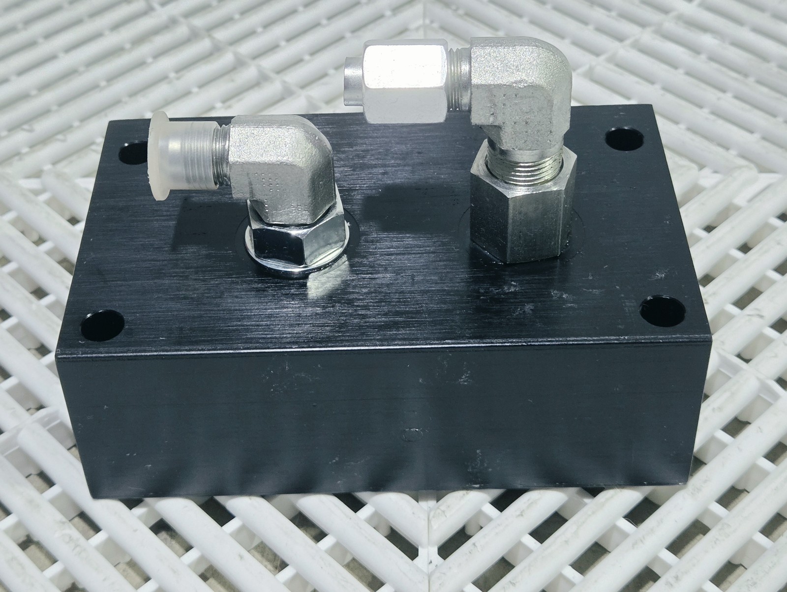 Enerpac DC6727950SR WH Hydraulic Manifold Assembly w/ Fittings New - New - Image 5