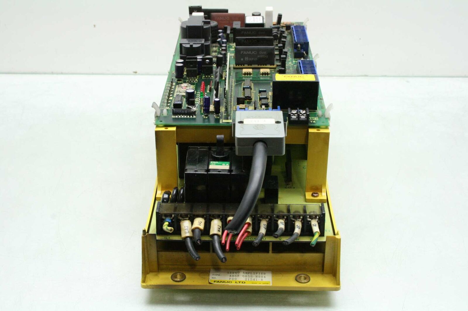 Fanuc A06B-6058-H004 Servo Amplifier + A20B-1003-0140/ 02A Base Module -  Used - Motion Constrained Surplus