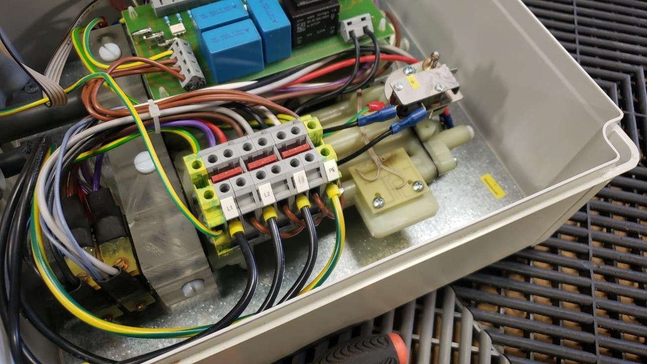 HWT Productions SD3GE-ISK Flow Heater Controller 18 kW - Used - Image 5