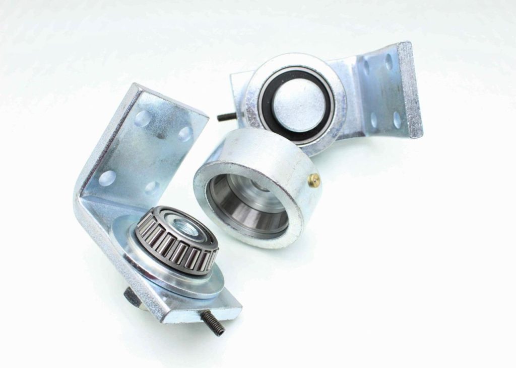 Heavy Duty Weld On Gate Hinge Tapered Roller Bearings 1600 lb Loads New Motion Constrained