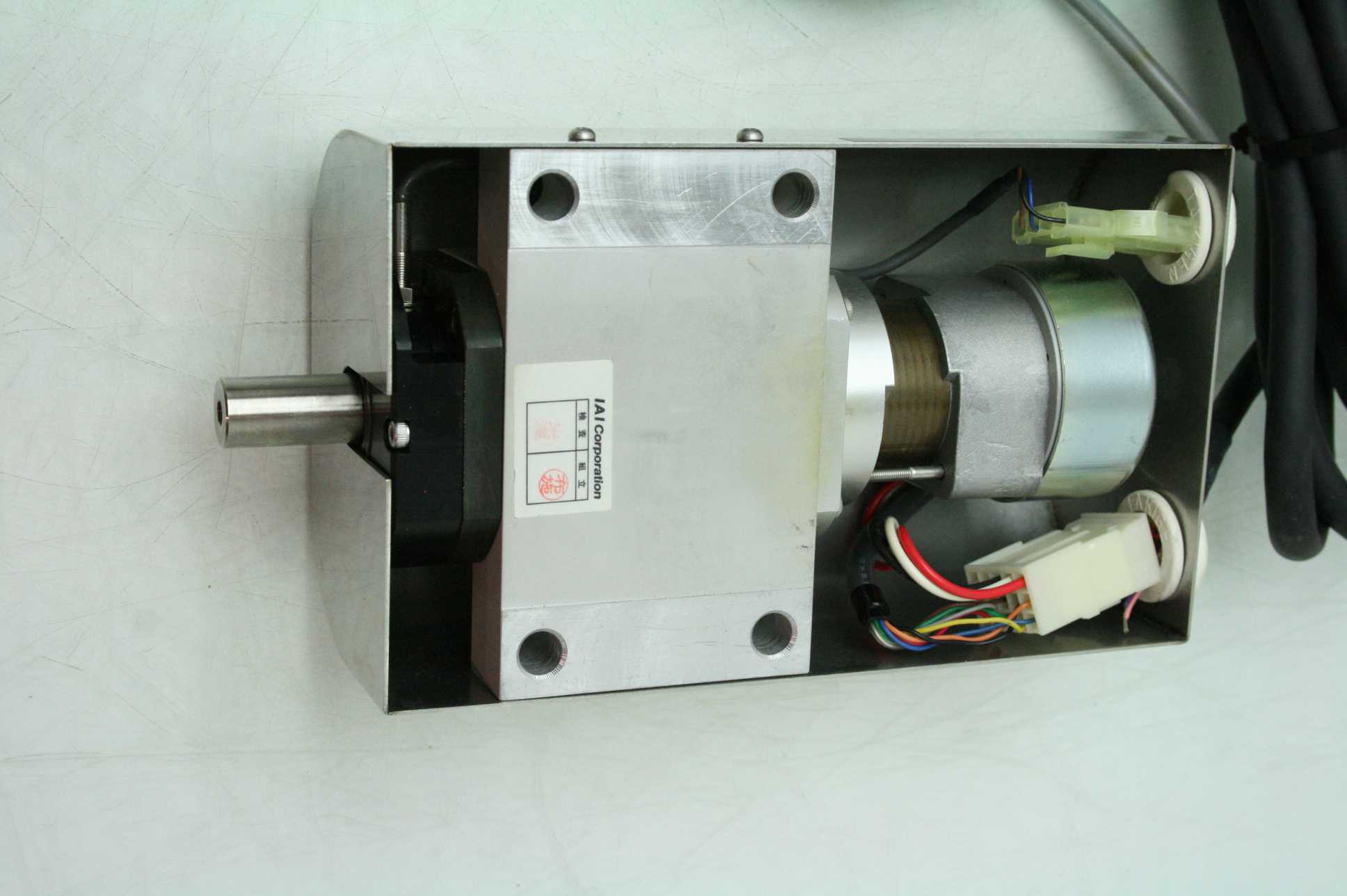 IAI 12RS-30-360-100-ISAC Rotary Servo Driven Actuator 360 Degree 100W - Used - Image 13