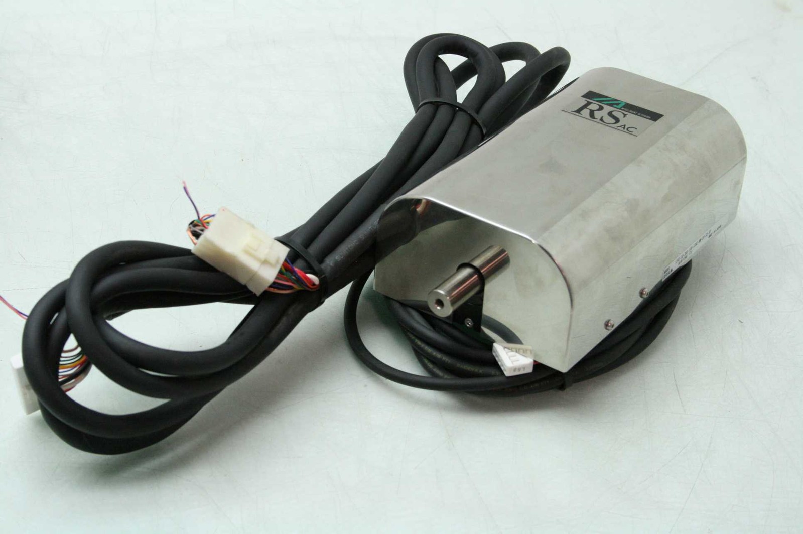 IAI 12RS-30-360-100-ISAC Rotary Servo Driven Actuator 360 Degree 100W - Used