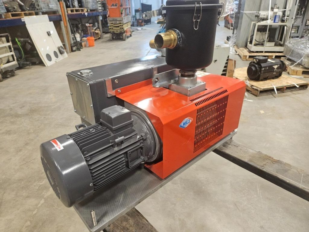 Mils EVISA E200.2 HV High Vacuum Rotary Vane Vacuum Pump 8.8 HP New