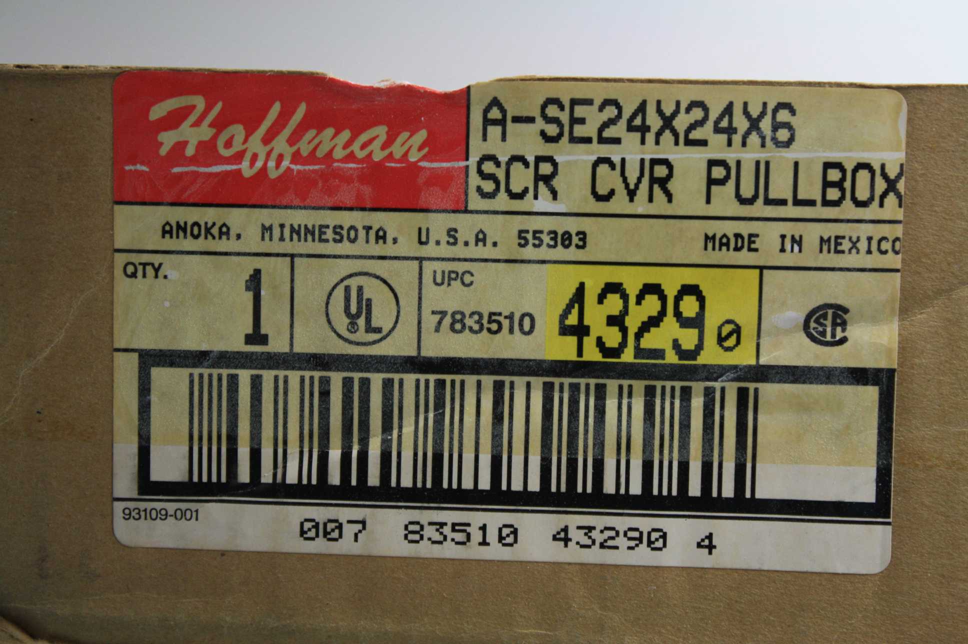 New Hoffman A-SE24X24X6 SCR CVR Pull Box Steel Enclosure with Punch Outs - New - Image 8