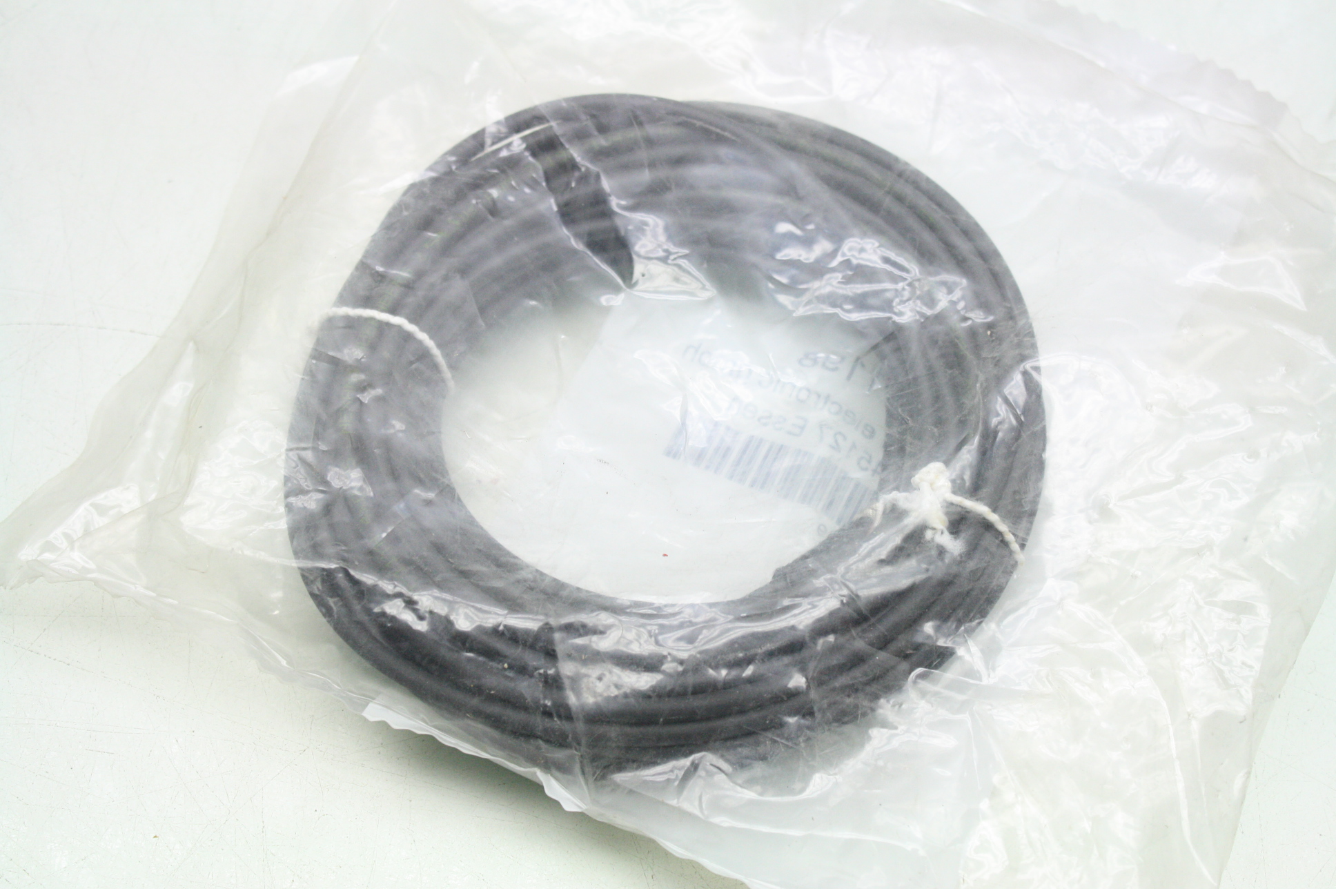New IFM E11198 / M8 Sensor Connector Socket Cable / 10m Length / 60 AC / 75 DC - New - Image 9